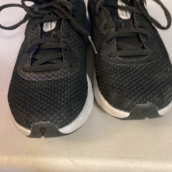 Under Armour charged core black runners - Picture 5 of 7